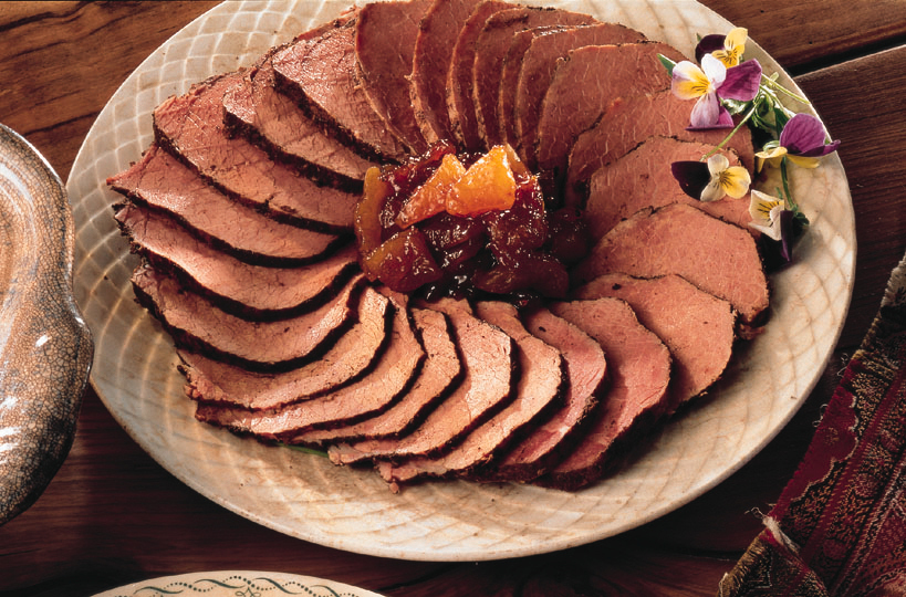 Bœuf épicé et son chutney d’abricots aux amandes